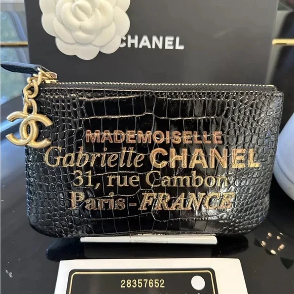 🖤RARE🖤 Chanel CC Calfskin Crocodile Embossed Cosmetic Case Pouch Black G… - Picture 2 of 13